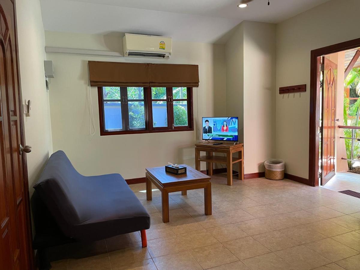 The Pace Phuket Boutique Resort Rawai Bagian luar foto
