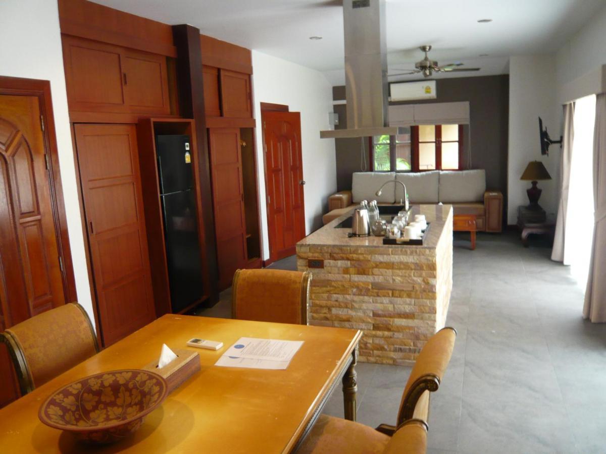 The Pace Phuket Boutique Resort Rawai Bagian luar foto