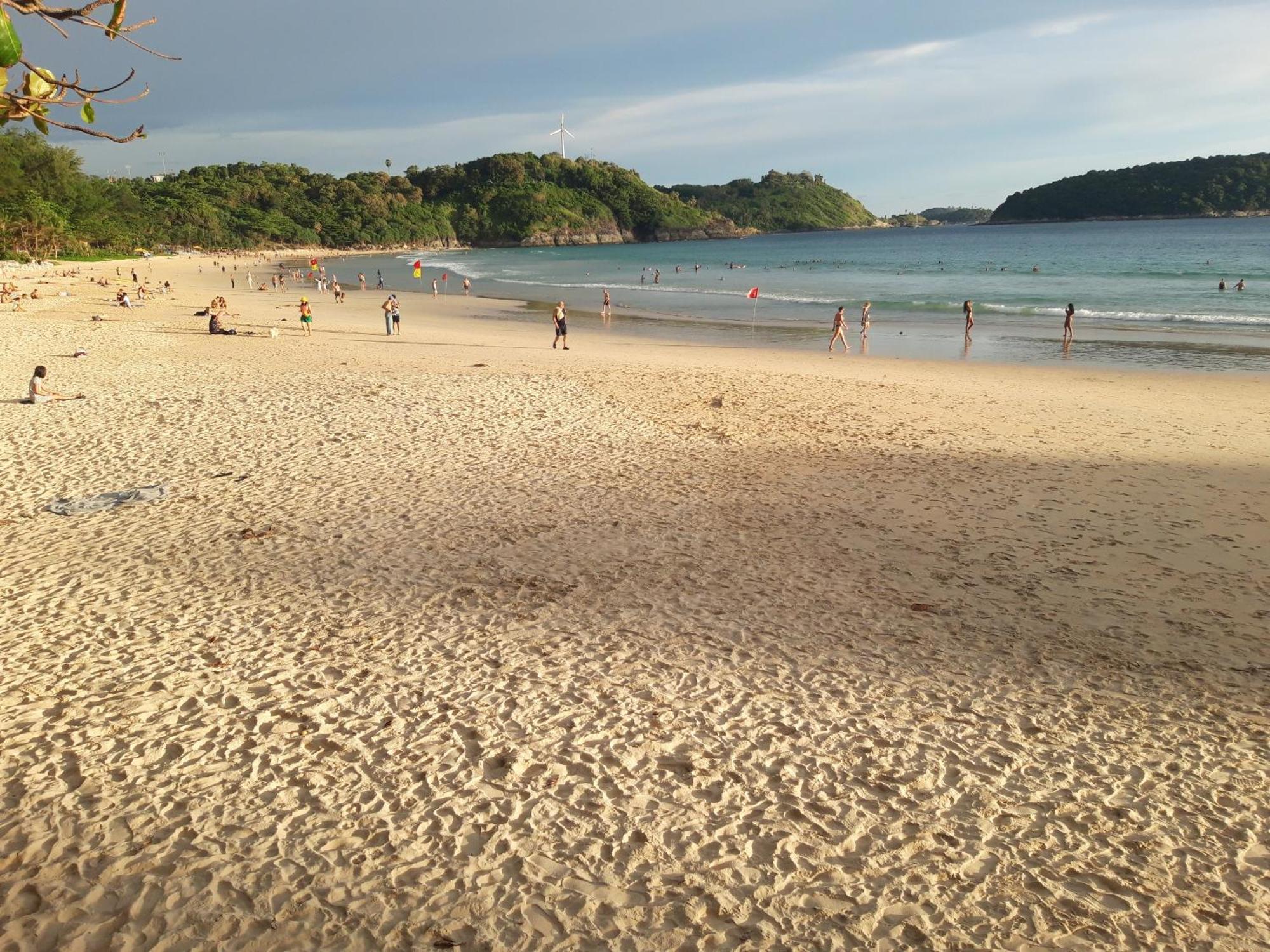 The Pace Phuket Boutique Resort Rawai Bagian luar foto